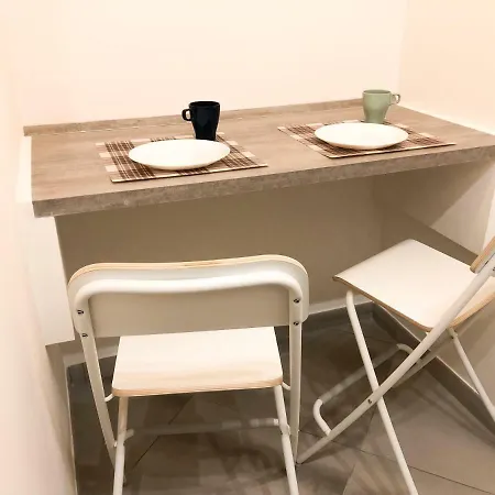 Apartment Alice In Wonderland