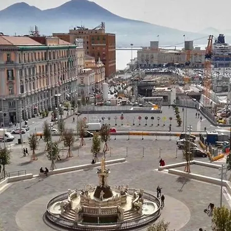 Alice In Wonderland 公寓