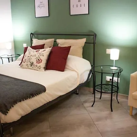 Alice In Wonderland 那不勒斯