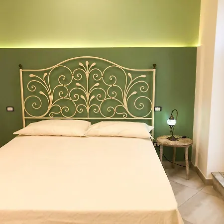 Alice In Wonderland 公寓 那不勒斯