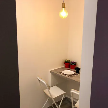 Alice In Wonderland Apartament