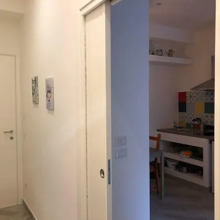 Alice In Wonderland 公寓 那不勒斯